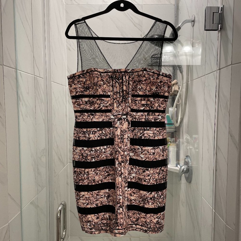 BCBGMaxAzria Dress Size 10 NWT